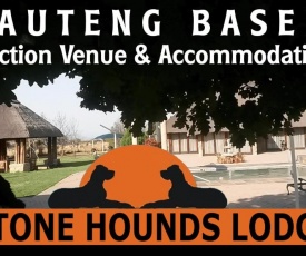 Stone Hounds Lodge