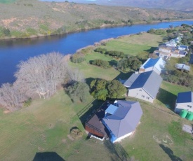 Staples House - Living The Breede