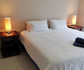 Point Village Accommodation - Estoril Villa 4