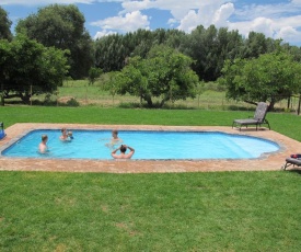 Ganora Guest Farm, Camping and Excursions