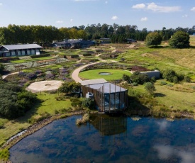 Brahman Hills - Gardens, Hotel & Cottages