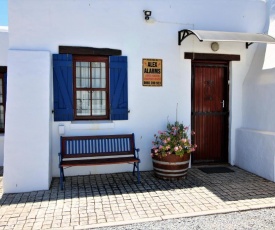 Baywatch Paternoster - The Cottage