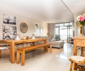 Luxury Ocean View 2 Bed Apartment 259 Eden on the Bay, Blouberg, Cape Town