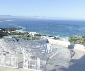 Dizzy Hill Villa with 270° Breathtaking Views. Pool + Patio