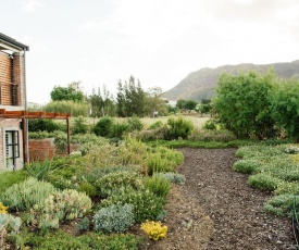 Vineyard Views Country House