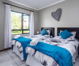 JoziStay @ Jackal Creek Apartments