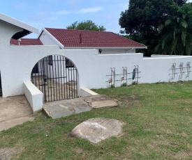 White House lodge in Scotburgh