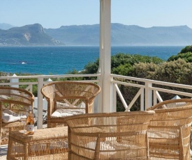 Boulders Beach Hotel, Cafe and Curio shop