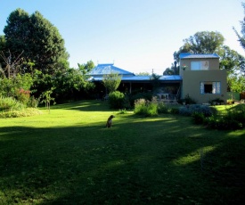 Bluegum Cottage B&B and Self Catering