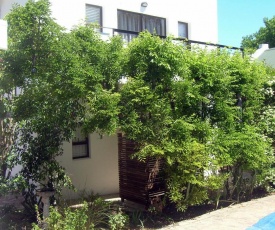 16 Rhodes-North Self Catering Apartment & Studio