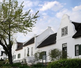 Tulbagh Country Guest House - Cape Dutch Quarters