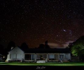 Hlogoma Cottage