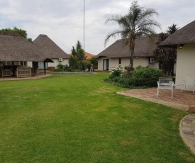 12 On Vaal Drive Guesthouse