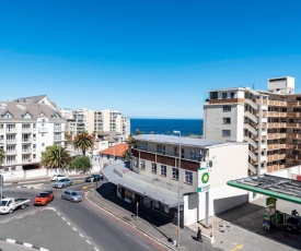 404 The Cosmopolitan, Sea Point