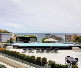 Aurum 202, Bantry Bay