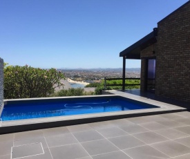 Flat Beach Style with Garden and Pool