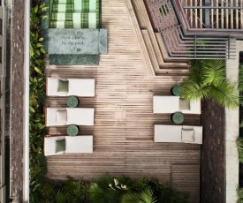 Gorgeous George by Design Hotels ™