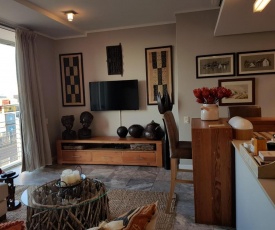 Harbour Bridge Suite 220