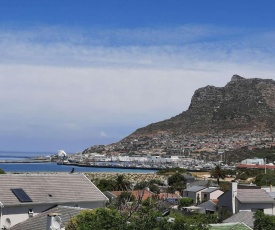 Hout Bay Gem - great family value 3 bedrooms