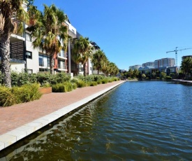 Quayside 1 Bedroom Apartment in Century City