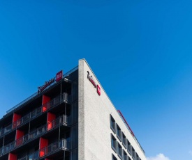 Radisson RED Hotel V&A Waterfront Cape Town