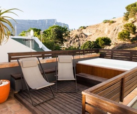 Stylish Villa, Rooftop Terrace&View and Parking