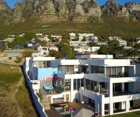 The Baules Camps Bay, Spectacular Luxury Villa