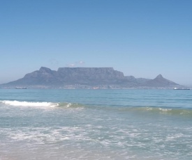 The Bay A801 Bloubergstrand,