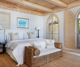 Villa del Mar - "Luxurious en-suite bedroom with lounge and stunning sea view balcony in Bantry Bay"