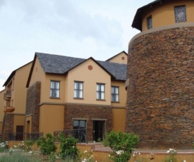 Royal Elephant Hotel & Conference Centre