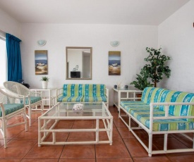 Santorini Thira 40 (FAMILY ONLY)