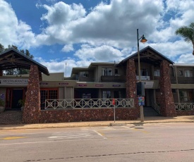 Elephant Springs Hotel & Apartments