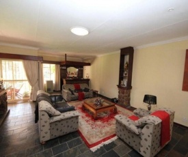 Large Self Catering Apartment for 4 People - The Munday