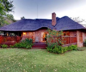 Kruger Park Lodge - AM8 - 3 Bedroom Chalet