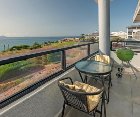 Walker Bay Luxury Seafront Apartment