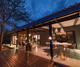 Bushwillow Private Villa