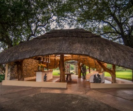 Karongwe River Lodge