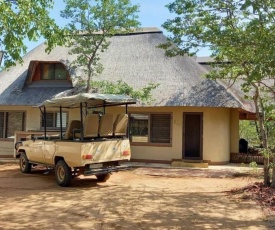 Mandevhu Safari House