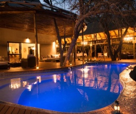 Moditlo River Lodge