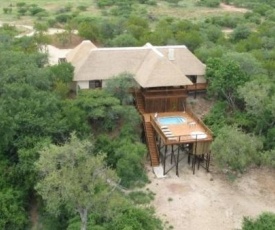 Stunning Mountain Views From A 3-Bedroom Home With Pool