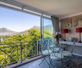 dk villas 1 Harbour View Hout Bay