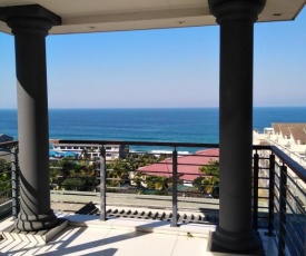 Sancta Maria 10 - Ultimate in luxury & majestic sea views includes private entertainment deck - Free wifi