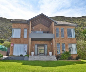 Agulhas Family Beach House